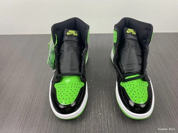 green Jordan1 UrbanStyle 475 555088- black 5173 0613